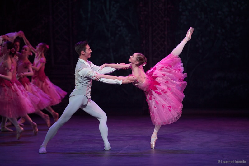 Alison McWhiney and Jinhao Zhang in English National Ballet's Nutcracker (C) Laurent Liotardo