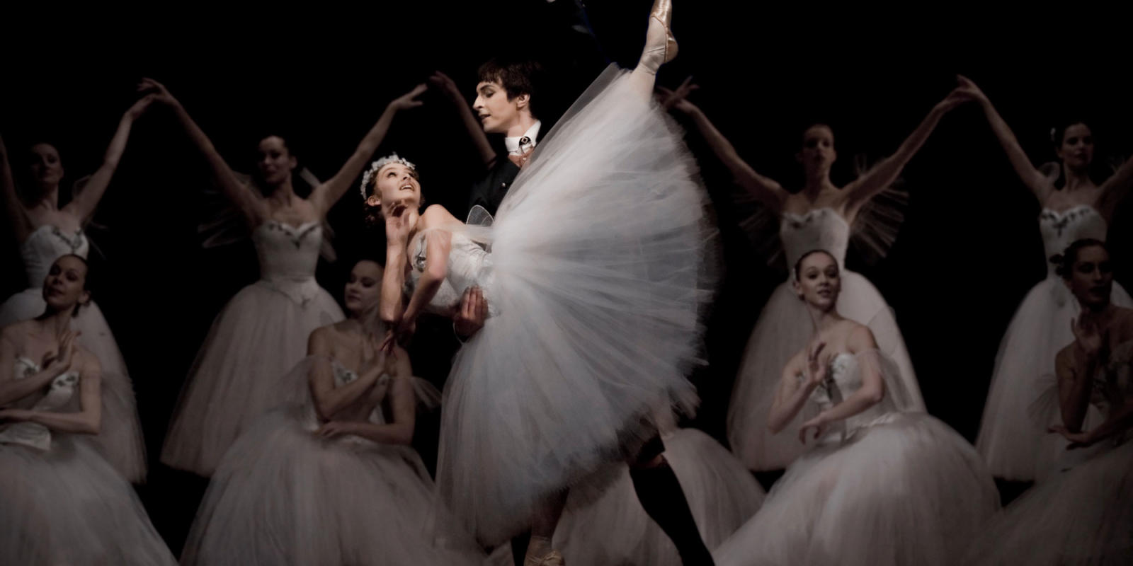La Sylphide performed by Czech National Ballet