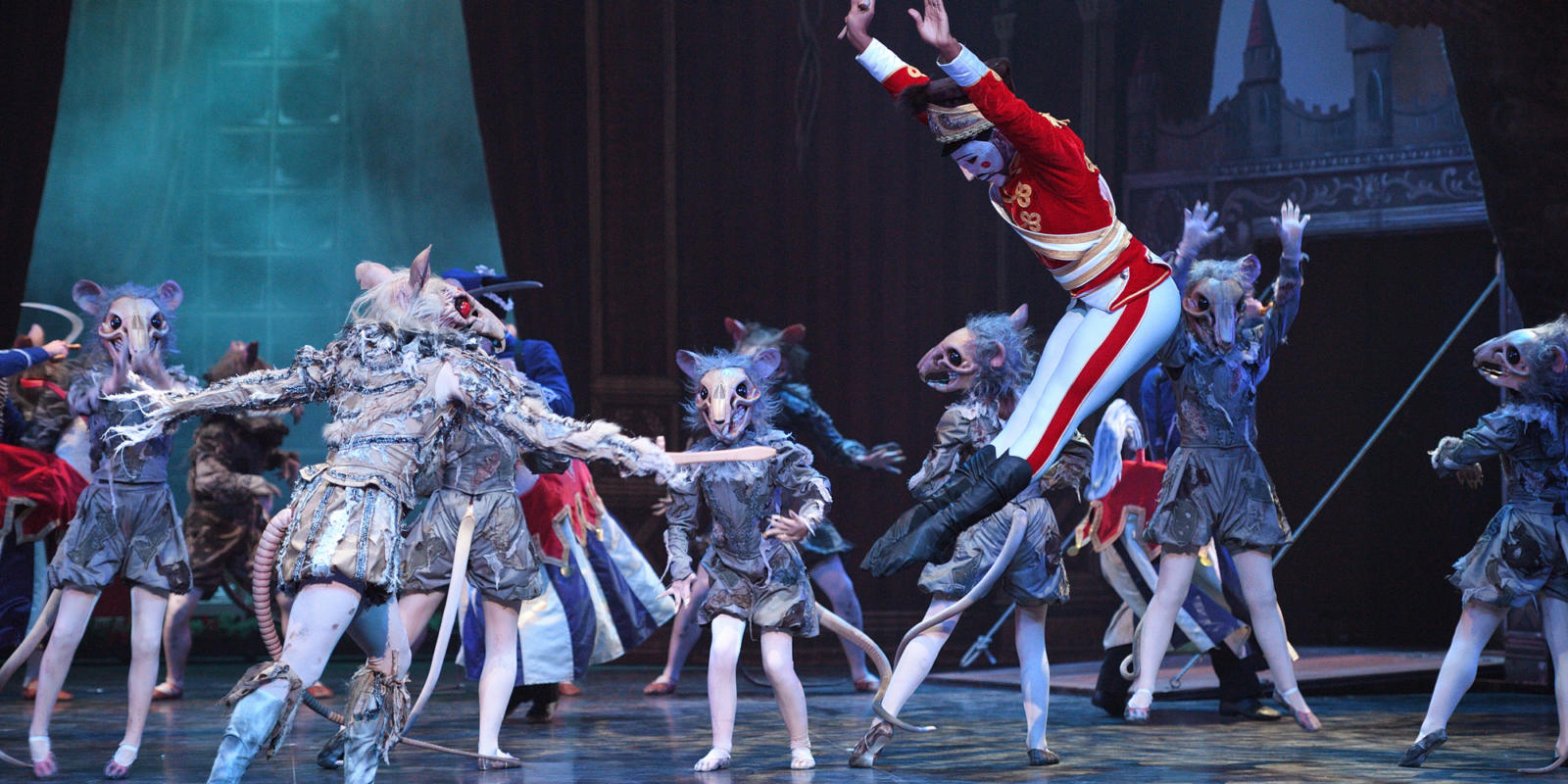 English National Ballet's Nutcracker (C) Laurent Liotardo